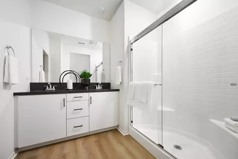 Bath - 16017 W Preserve Loop, Chino, CA 91708 photo 1 of 1