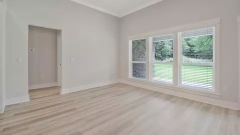 Living - 3074 Daybreak Ln, Pace, FL 32571 photo 7 of 14