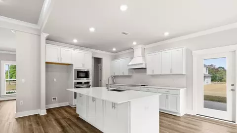 Kitchen - 3074 Daybreak Ln, Pace, FL 32571 photo 4 of 4