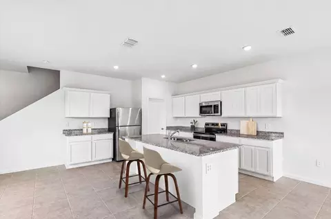 Kitchen - 4659 Rusty Trivet Way, Saint Cloud, FL 34772 photo 4 of 4