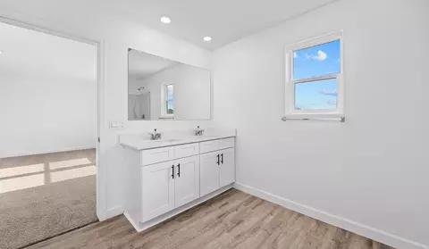 Bath - 12357 E Morris Carson Dr, Vail, AZ 85641 photo 1 of 9