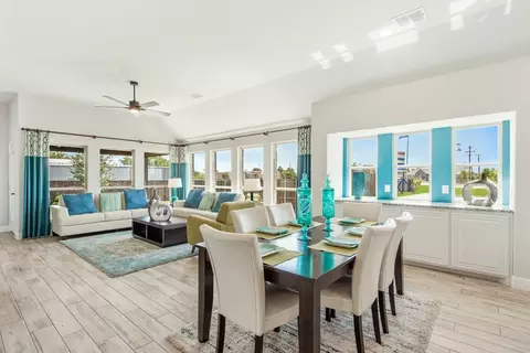 Dining - 413 London Dr, Lavon, TX 75166 photo 6 of 8