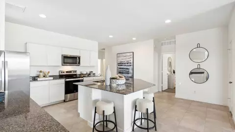Kitchen - 9648 S Caballo Dr, Apache Junction, AZ 85120 photo 2 of 8