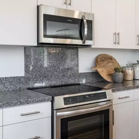 Kitchen - 309 Deer Lake Way, Perris, CA 92570 photo 3 of 9