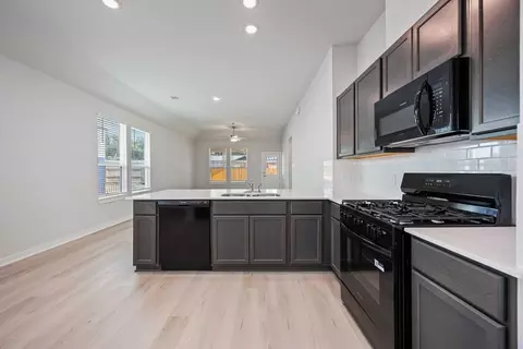Kitchen - 11238 Katzer Pl, Converse, TX 78109 photo 1 of 3