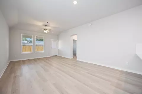 Living - 11238 Katzer Pl, Converse, TX 78109 photo 4 of 5