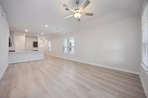 Living - 11238 Katzer Pl, Converse, TX 78109 photo 3 of 5
