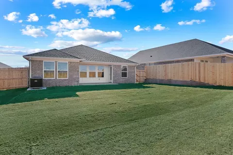 Exterior - Elena Dr., Blanchard, OK 73010 photo 5 of 14
