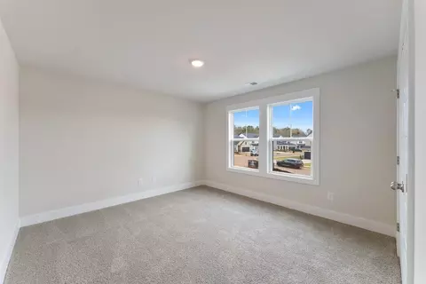 100 E South 7th St, Seneca, SC 29678 photo 8