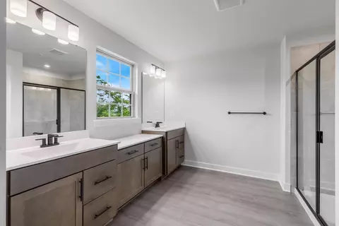Bath - 7212 Dolomite Rd, Frederick, MD 21701 photo 2 of 3