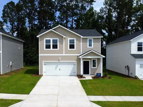 196 Summertown Dr, Statesboro, GA 30461