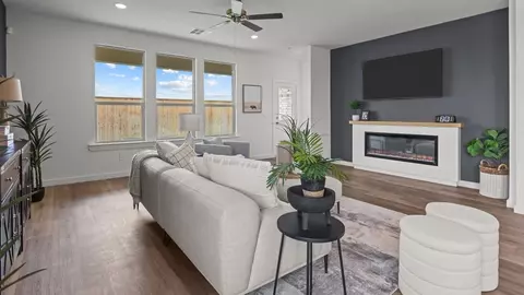 Living - 6905 57th St, Lubbock, TX 79407 photo 2 of 2