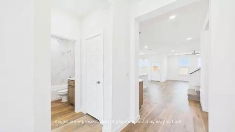 Entry Way - 6905 57th St, Lubbock, TX 79407 photo 2 of 7