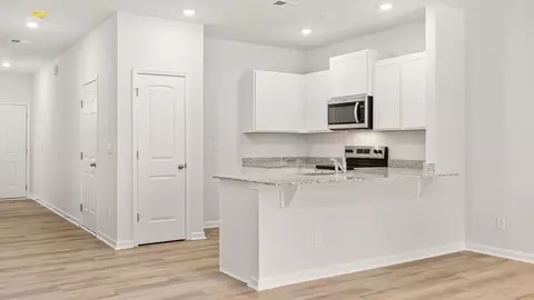 2020 Roseleigh Dr, Douglasville, GA 30134