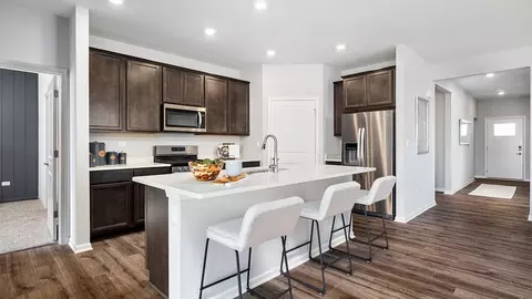 Kitchen - 14845 S Starflower Cir, Plainfield, IL 60544 photo 2 of 8