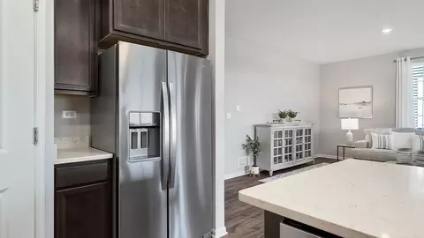 Kitchen - 14845 S Starflower Cir, Plainfield, IL 60544 photo 4 of 8