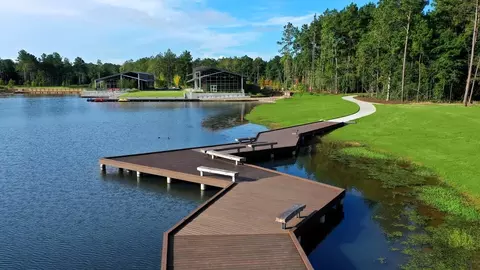 View/Area - 15320 Le Reve Ln, Conroe, TX 77302 photo 8 of 9