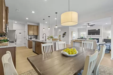 Dining - 8204 Harbour Chase Lp, Ooltewah, TN 37363 photo 2 of 7