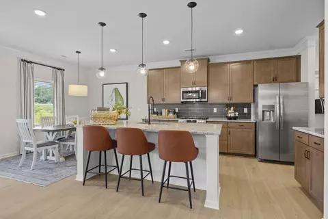 Kitchen - 8204 Harbour Chase Lp, Ooltewah, TN 37363 photo 1 of 13
