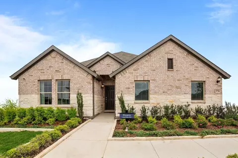 Exterior - 5100 Edge Way, Argyle, TX 76226 photo 2 of 5
