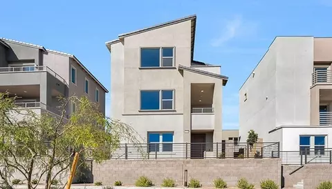 1725 Desert Foothills Dr, Las Vegas, NV 89138