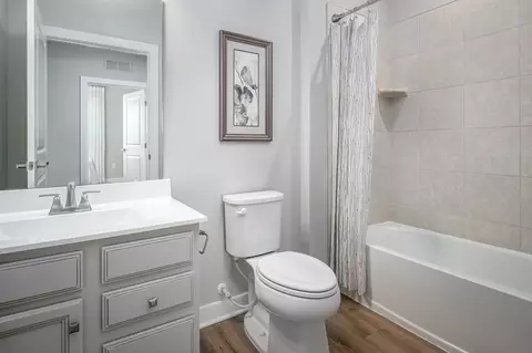 Bath - 3965 Annie Kess Dr UNIT A, Pasadena, MD 21122 photo 2 of 3