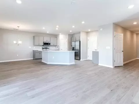 Living - 5850 Piney Shrub Pl, Saint Cloud, FL 34771 photo 1 of 3