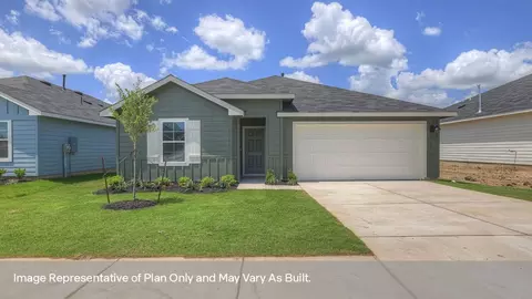 235 Hodges St, Maxwell, TX 78656