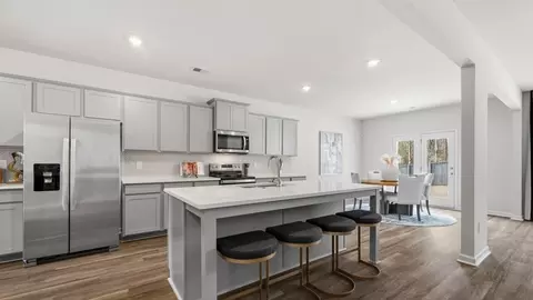 Kitchen - 205 Melrose Ct, Jefferson, GA 30549 photo 2 of 3