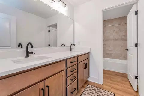 Bath - 323 Broad Furrows Ave, Delaware, OH 43015 photo 2 of 2