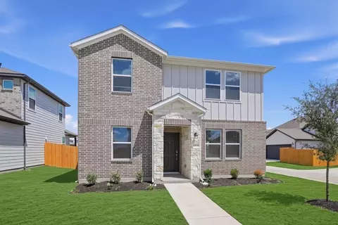 103 Flowers Ave, Hutto, TX 78634