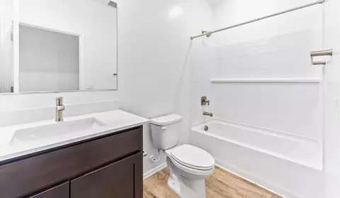 Bath - 12247 E Rose Frances Dr, Vail, AZ 85641 photo 2 of 8