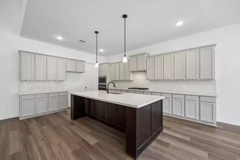 Kitchen - 1612 Trinity Dr, Benbrook, TX 76132 photo 3 of 7