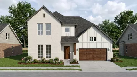 Exterior - 1612 Trinity Dr, Benbrook, TX 76132 photo 2 of 9