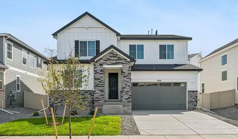 4156 Orangewood Dr, Johnstown, CO 80534