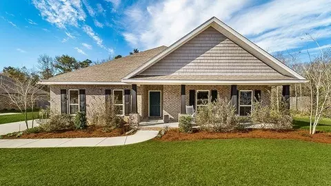 31619 Bramshell Dr, Spanish Fort, AL 36527