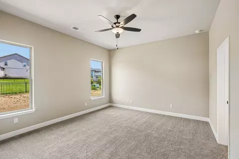 Bedroom - 19500 Ridgeview Rd, Spring Hill, KS 66083 photo 1 of 9