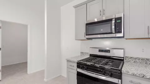 Kitchen - 12955 E Russo Dr, Vail, AZ 85641 photo 1 of 5