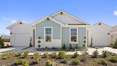 Exterior - 191 Arnold Loop, Uhland, TX 78640 photo 4 of 7