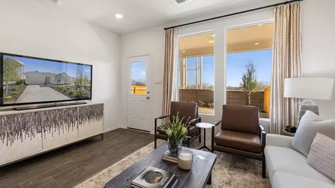 Living - 191 Arnold Loop, Uhland, TX 78640 photo 3 of 4