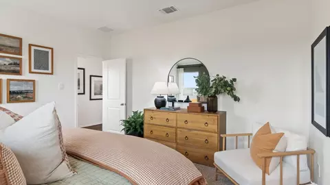 Bedroom - 191 Arnold Loop, Uhland, TX 78640 photo 3 of 8