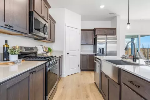 Other - 21268 SE Rosengarth Dr, Bend, OR 97702 photo 8 of 10