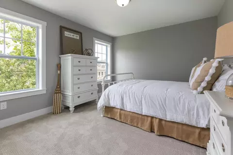 Bedroom - Valley View Court, Marshall, MI 49068 photo 1 of 6