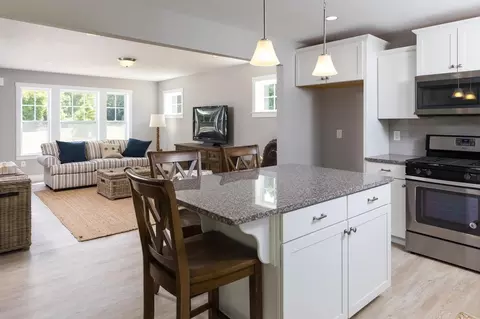 Kitchen - Valley View Court, Marshall, MI 49068 photo 1 of 8