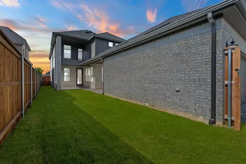 Exterior - 3204 Philly St, Celina, TX 75009 photo 5 of 10