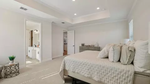 Bedroom - 2214 Elegant Mnr Cir, Edgewater, FL 32141 photo 10 of 11