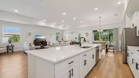 Kitchen - 2214 Elegant Mnr Cir, Edgewater, FL 32141 photo 3 of 4