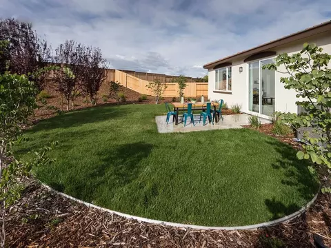 1684 Eagle River Ave, Manteca, CA 95337