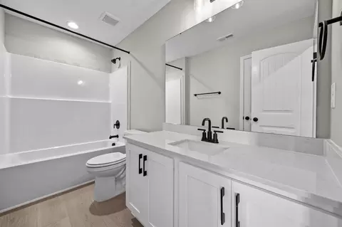 Bath - Montevallo Lane, Ayden, NC 28513 photo 3 of 27