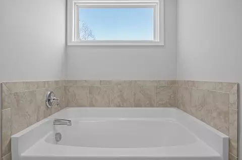Bath - Montevallo Lane, Ayden, NC 28513 photo 26 of 27